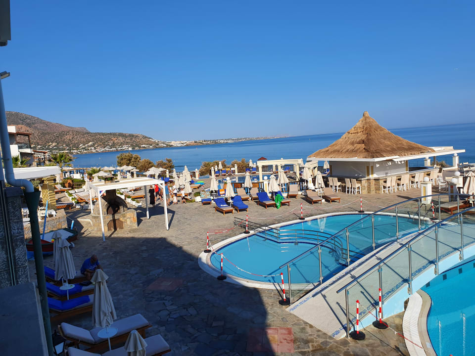 Ausblick Alexander Beach Hotel & Village Resort