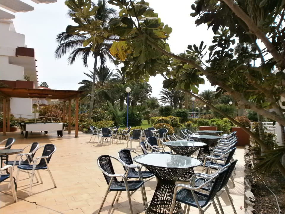 Sitzbereich vor der Bar! SBH Fuerteventura Playa