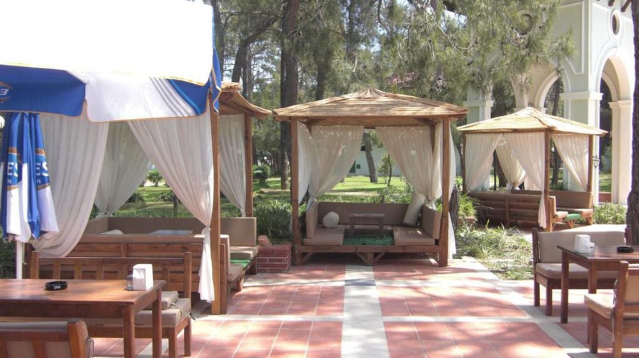 Öffentliches Freibad Dicht am Strand Hotel Felice