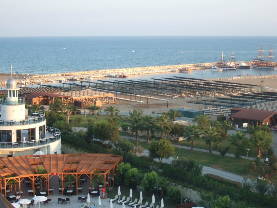 Blick vom Balkon des Zimmers Commodore Elite Suites & Spa - Adults only