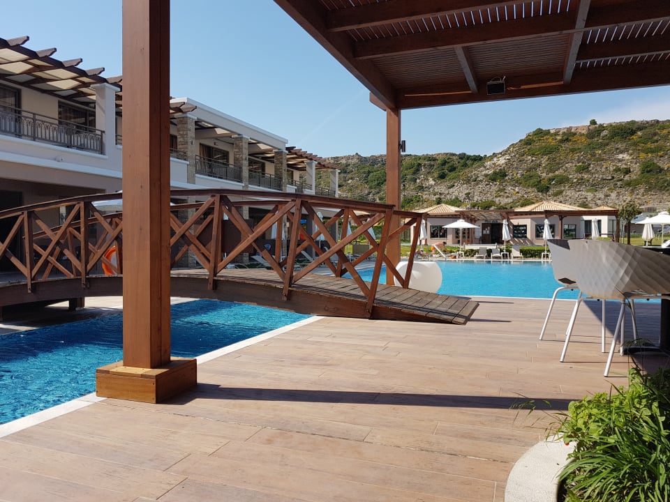 Pool La Marquise Luxury Resort Complex