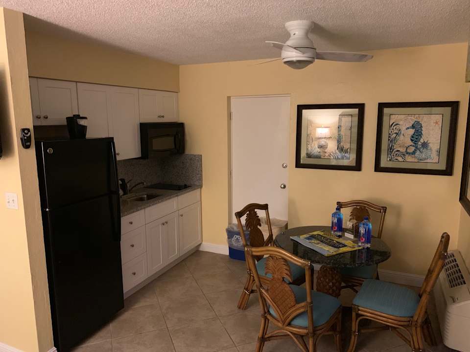 Zimmer Hotel Sandpiper Gulf Resort