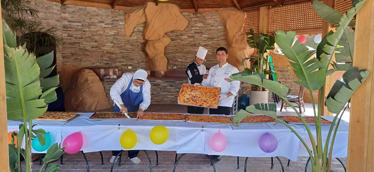 Pool Lotus Bay Beach Resort