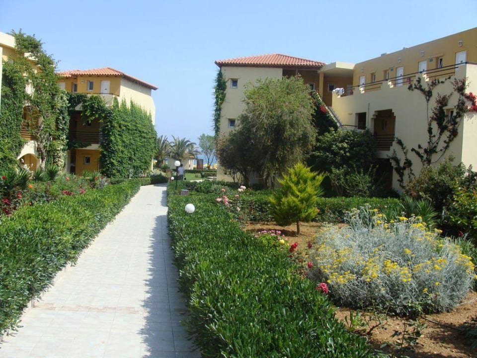 Strandweg Vantaris Luxury Beach Resort