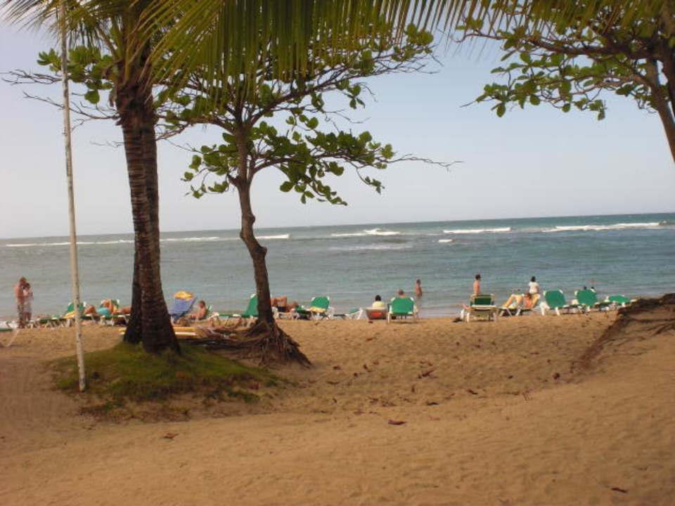 Strand Playabachata Hotel