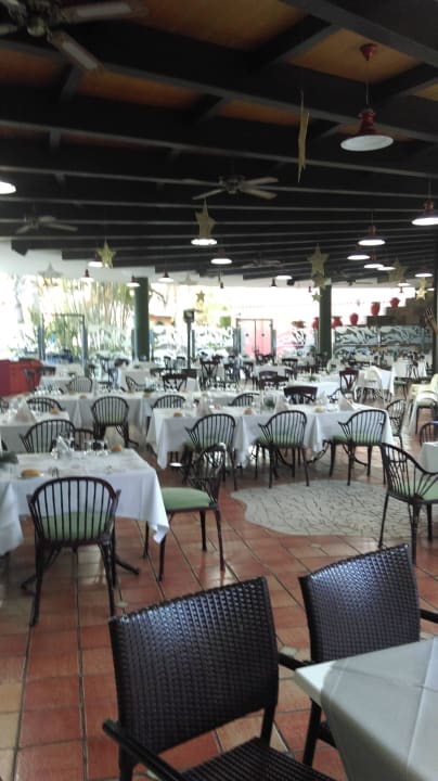 Speisebereich aussen Suites & Villas by Dunas