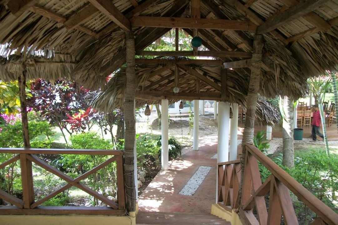 Pasillo ramada Hotel Rancho Don Cesar