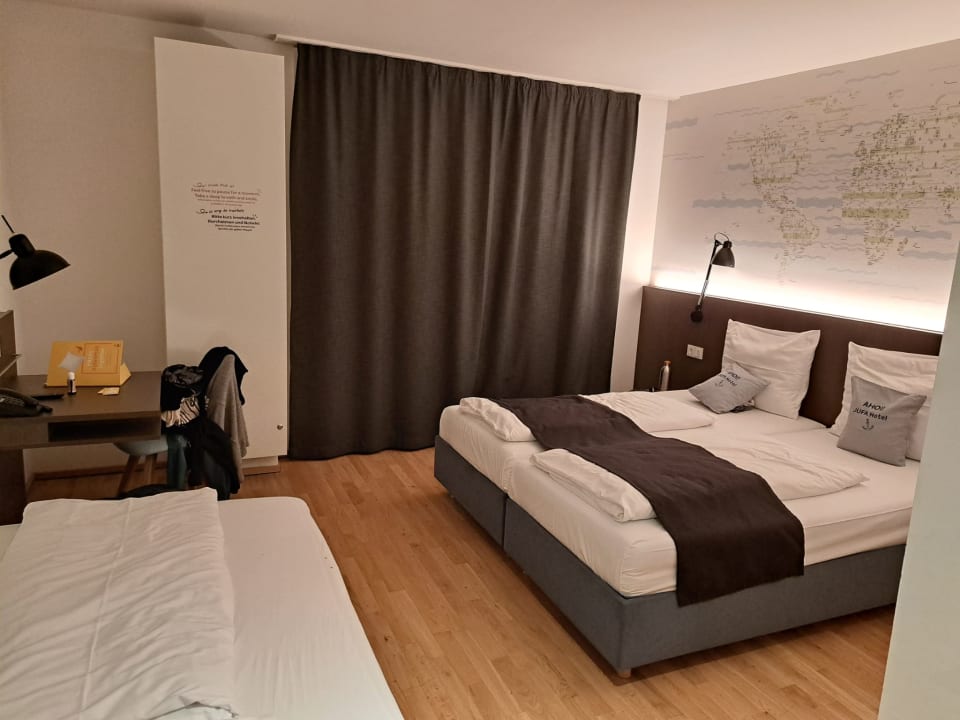 Zimmer JUFA Hotel Hamburg HafenCity