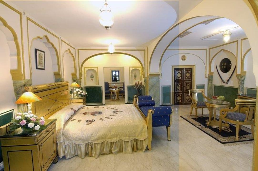 Sleeping Chamber 2 of Presidential Suite Hotel The Raj Palace