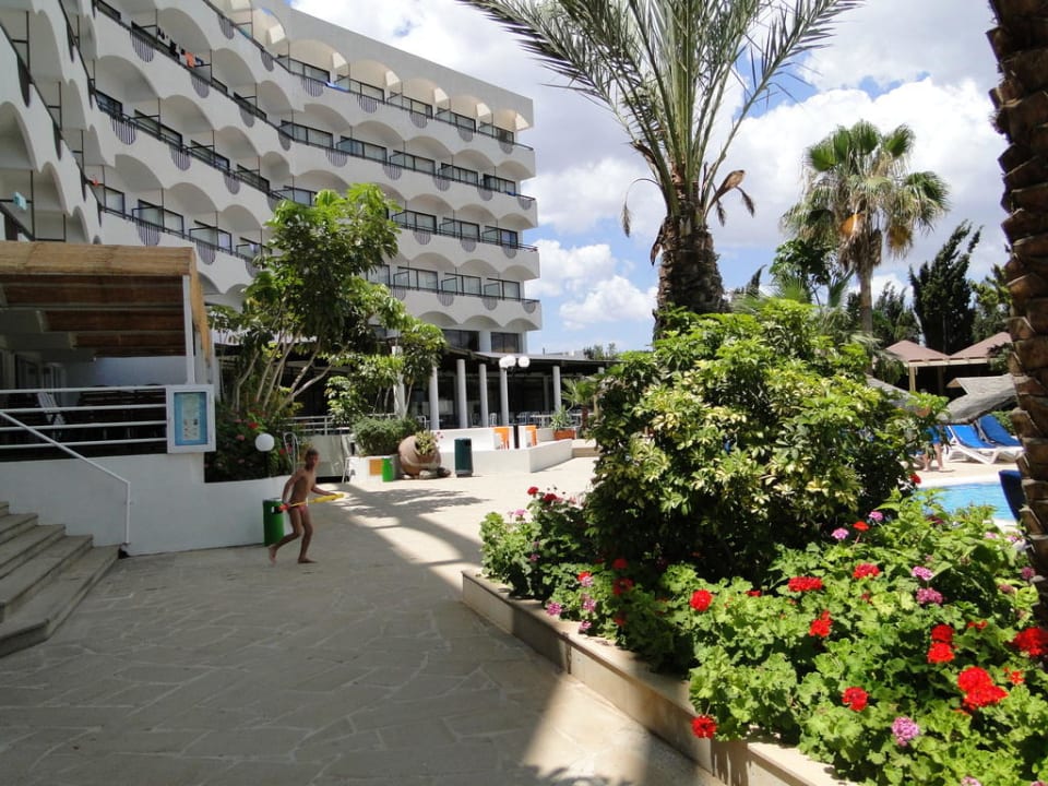 Crystal Springs Beach Hotel Crystal Springs Beach Hotel