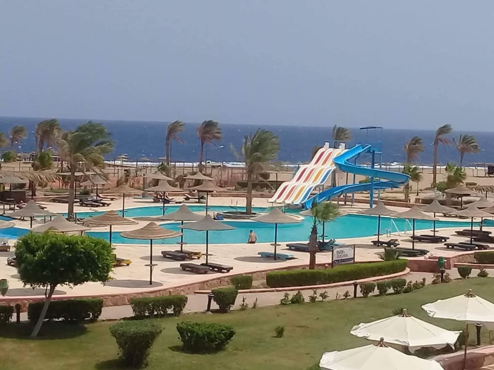 Außenansicht Bliss Nada Beach Resort