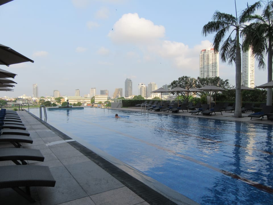 Pool Chatrium Hotel Riverside Bangkok