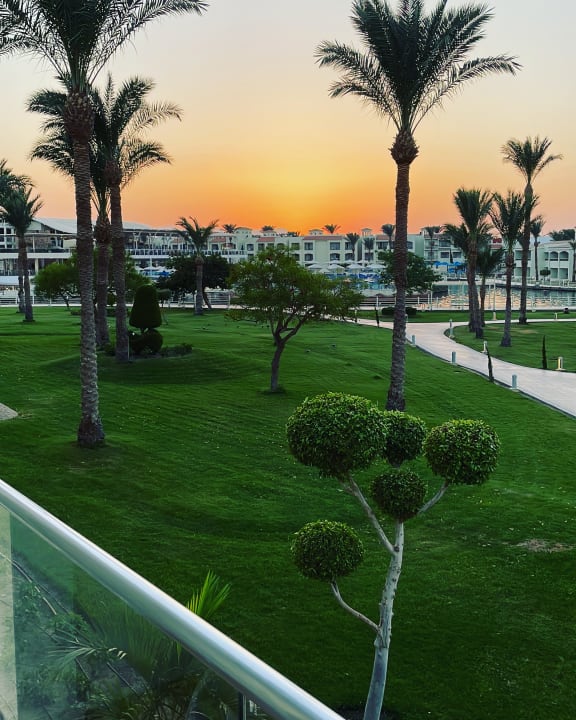 Gartenanlage Pickalbatros Dana Beach Resort - Hurghada