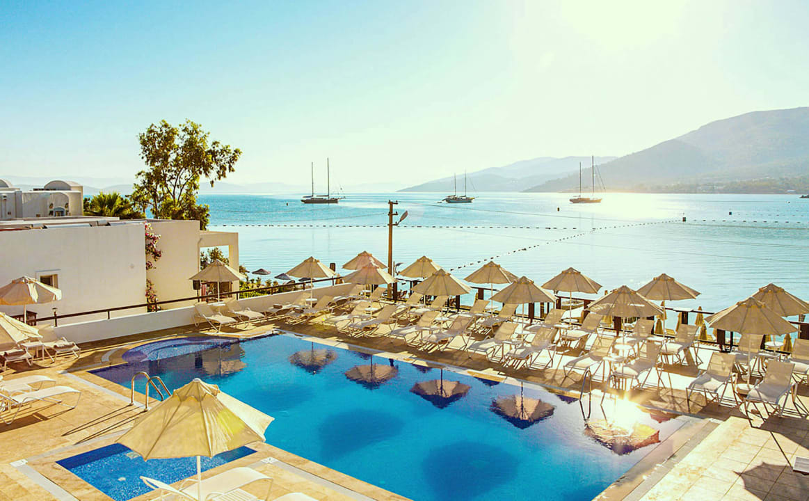 View TrendLife Hotels Torba