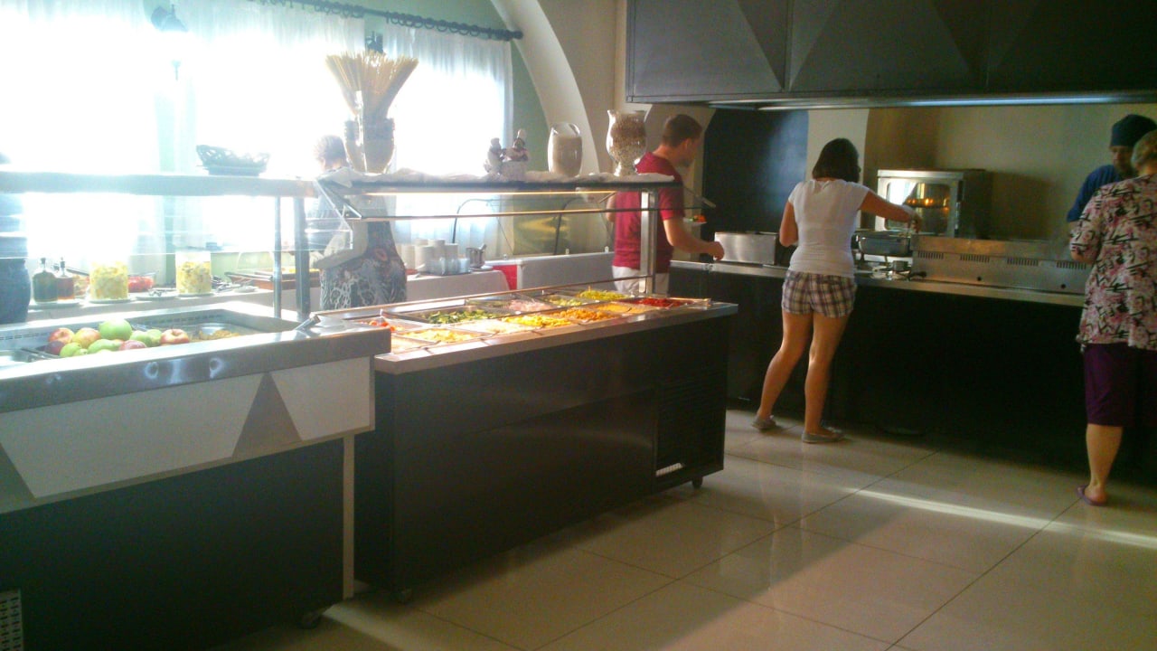Büffet Assa Maris Beach Hotel