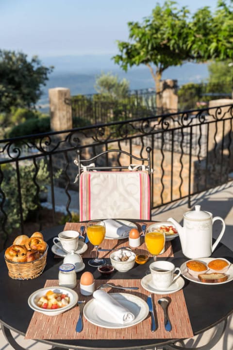 PDJ Hotel La Bastide De Tourtour