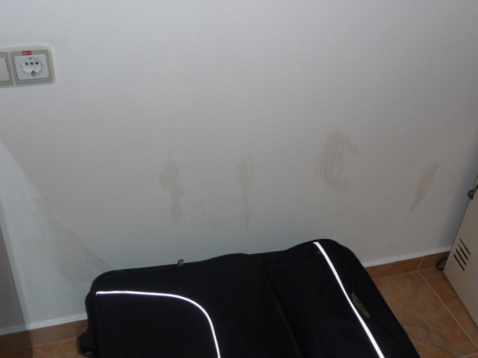 Flecken an der Wand  Hatipoglu Beach Hotel