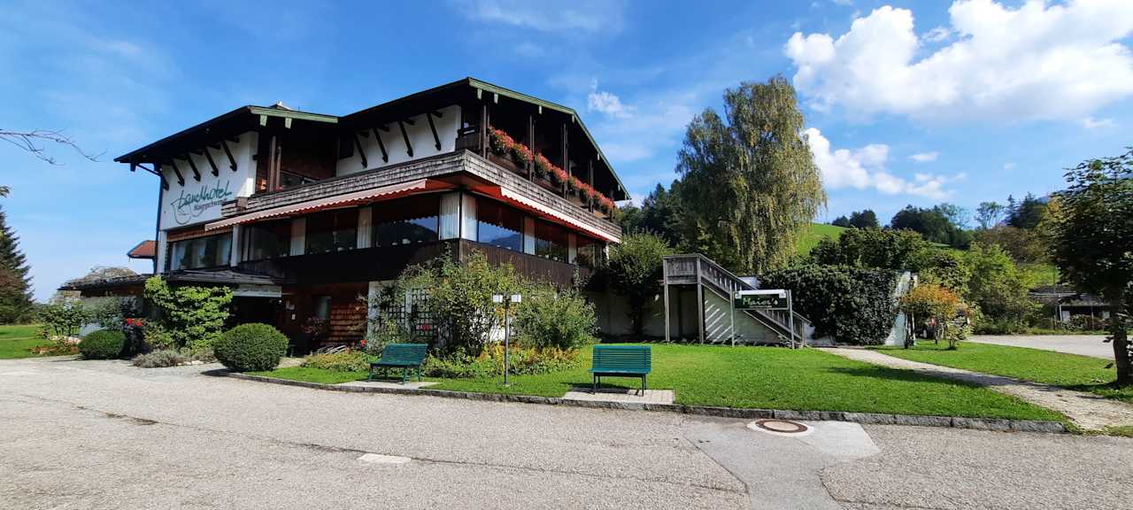 Außenansicht Landhotel Maiergschwendt
