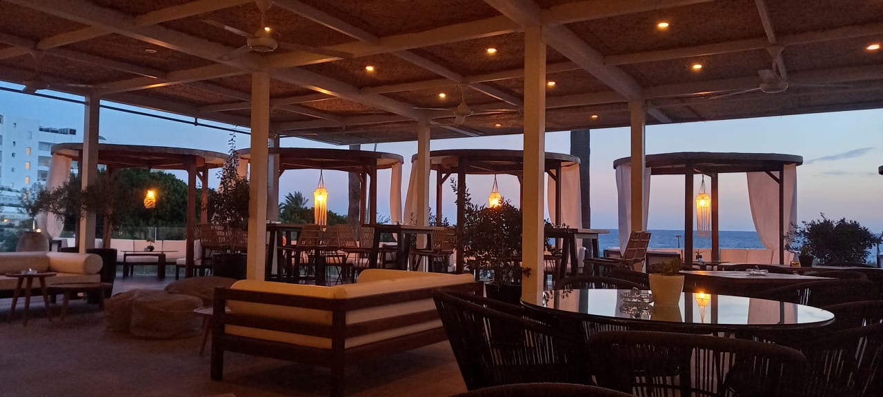 Gastro Napa Mermaid Hotel & Suites