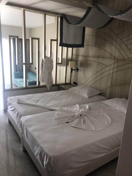 Zimmer Vantaris Palace