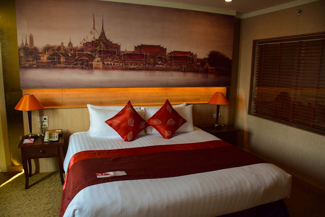 Zimmer Ramada Plaza by Wyndham Bangkok Menam Riverside