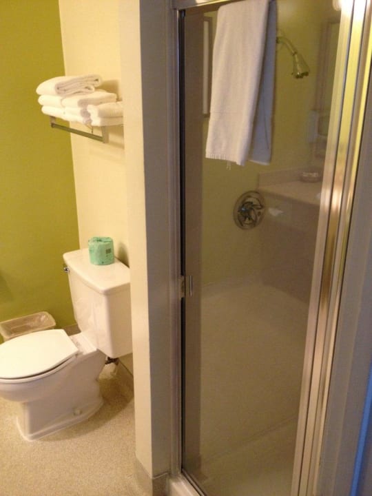 Toilette und Dusche Hotel The Wharf Inn