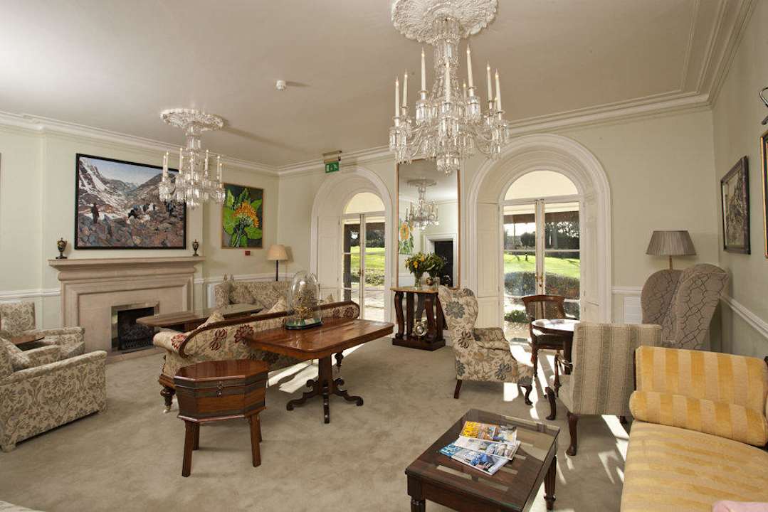 Restaurant  Sudbury House