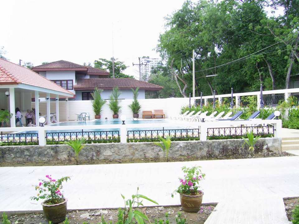Pool Casuarina Jomtien Hotel & Baramie Residence