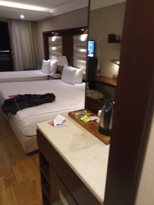 Zimmer Ramada Plaza by Wyndham Antalya