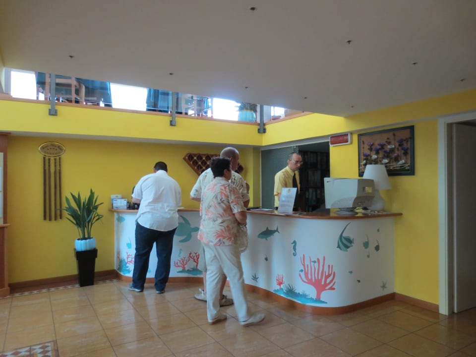 Reception Rèmin Plaza Hotel