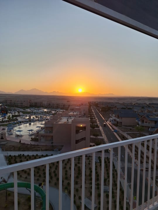 Außenansicht Pickalbatros Jungle Aqua Park Resort - Neverland Hurghada