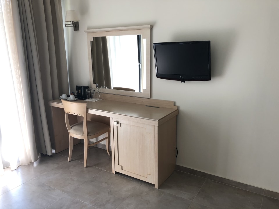 Zimmer Istion Club & Spa