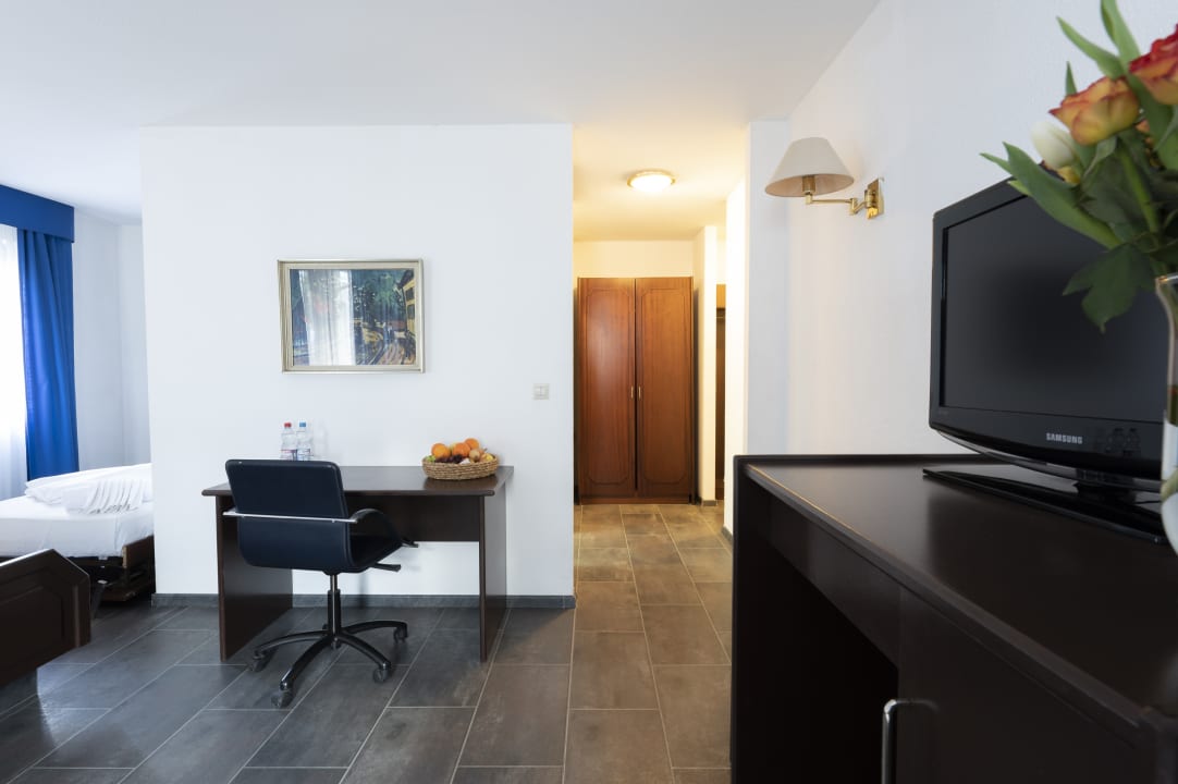 Zimmer Hotel Astoria am Urachplatz