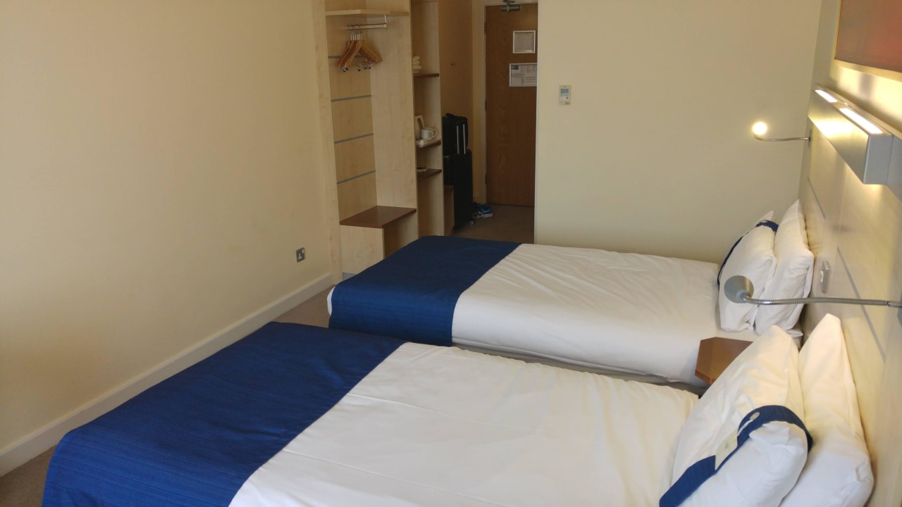 HIX Dublin Airport Holiday Inn Express Dublin Airport