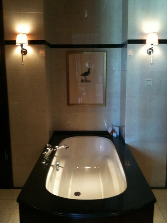Die Badewanne Hotel Adlon Kempinski Berlin
