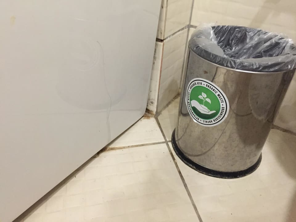 Dreck Starlight Resort Hotel