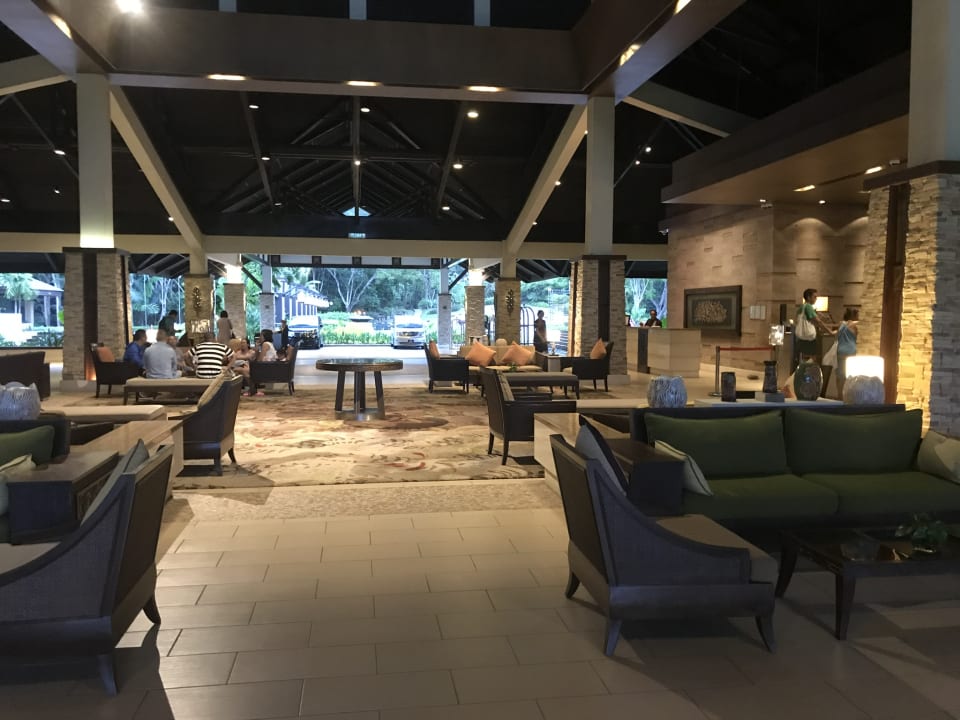 Lobby Shangri-La's Rasa Ria Resort & Spa