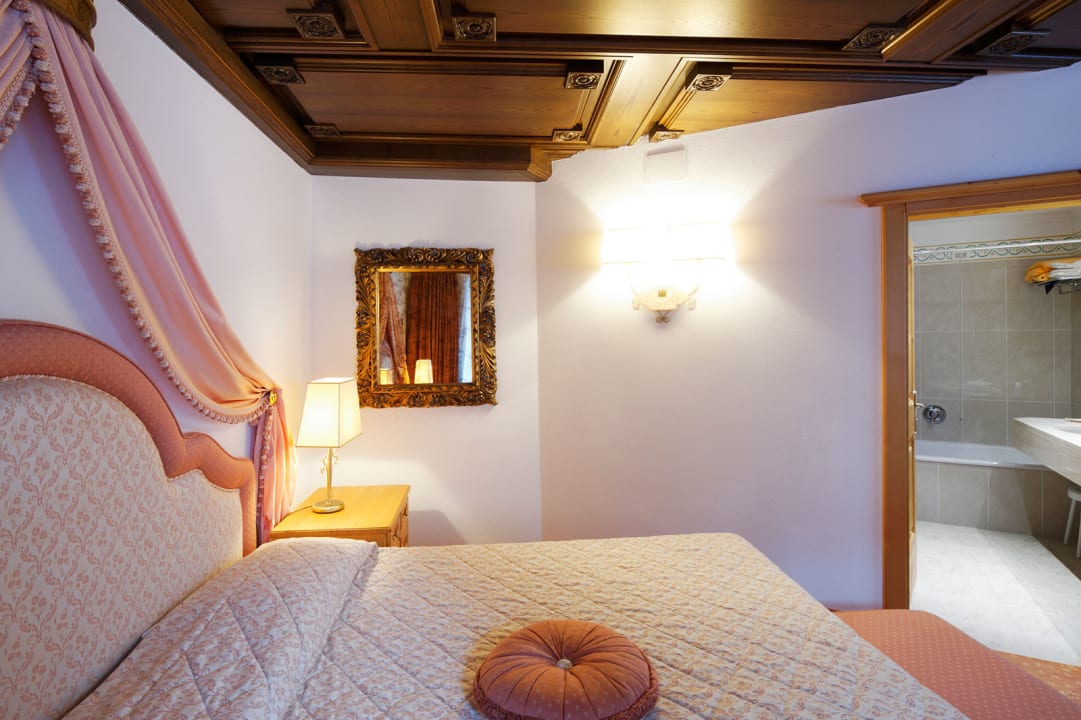 Zimmer Hotel Sassongher