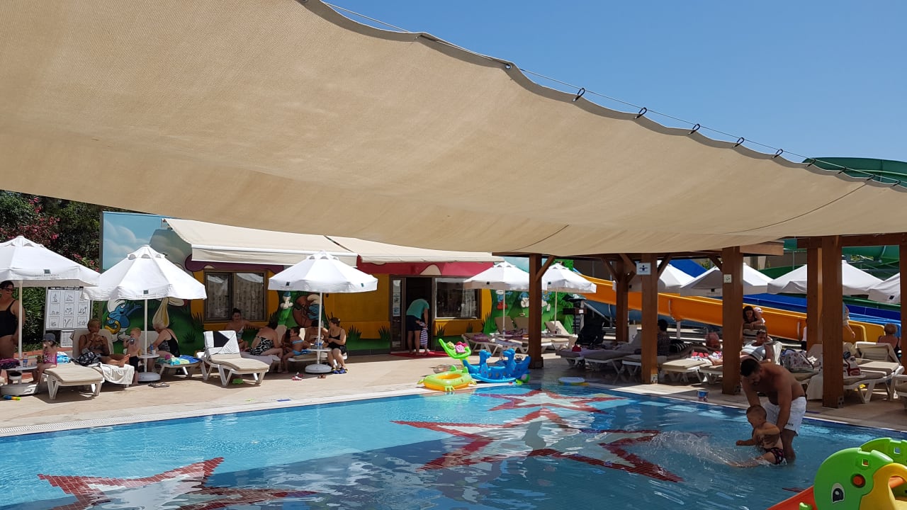 Pool Fame Residence Lara & Spa