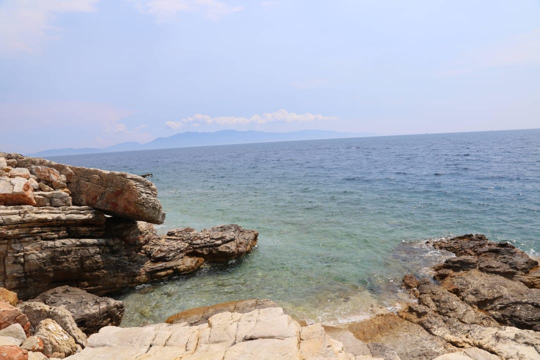 Zejście do moża za kortami tenisowymi Bodrum Park Resort