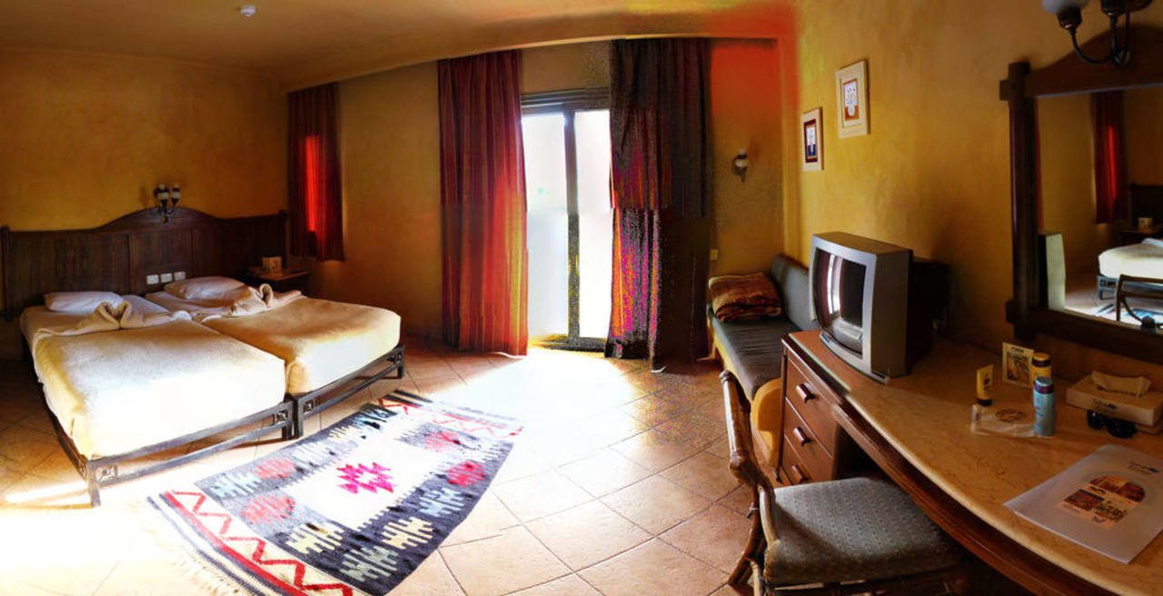 Zimmer Charmillion Sea Life Resort