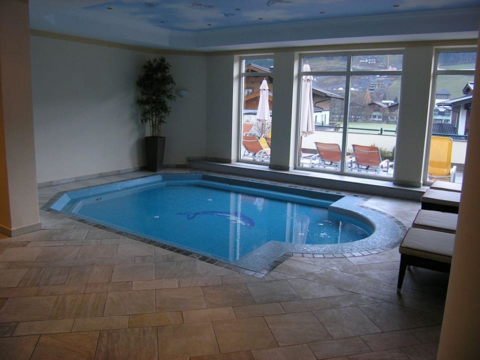 Kinderbecken DAS EDELWEISS Salzburg Mountain Resort