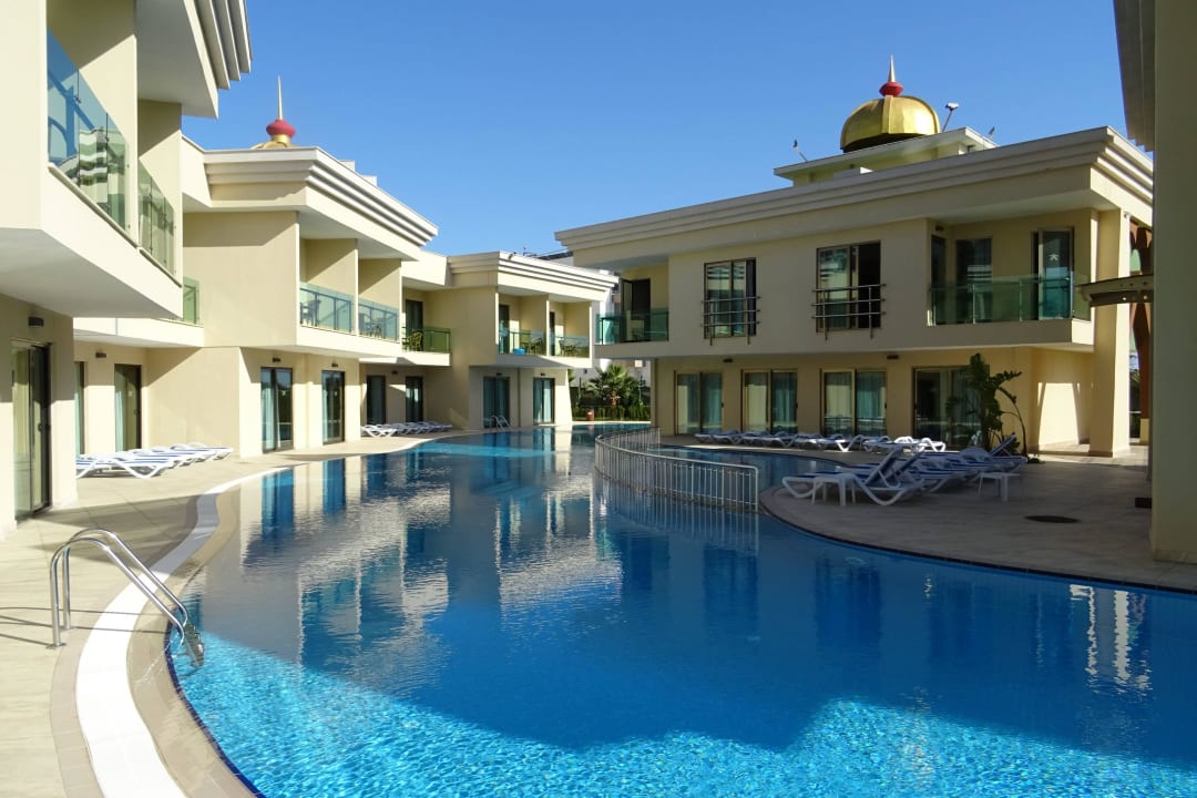 Suitenbereich mit eigenem Pool Alan Xafira Deluxe Resort & Spa