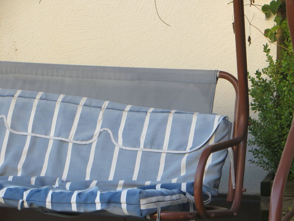 Bank auf dem Balkon Land-gut-Hotel Zum Schildhauer