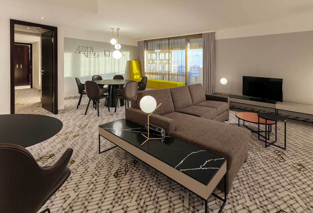 Zimmer Four Points by Sheraton Munich Arabellapark