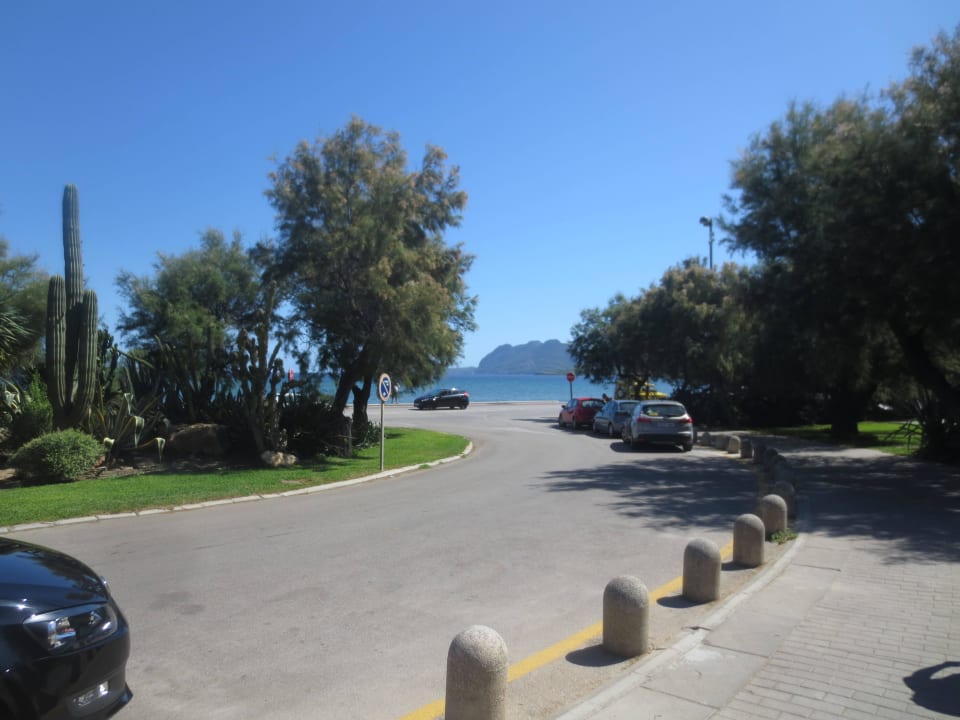 Zufahrt zum Hotel PortBlue Club Pollentia Resort & Spa