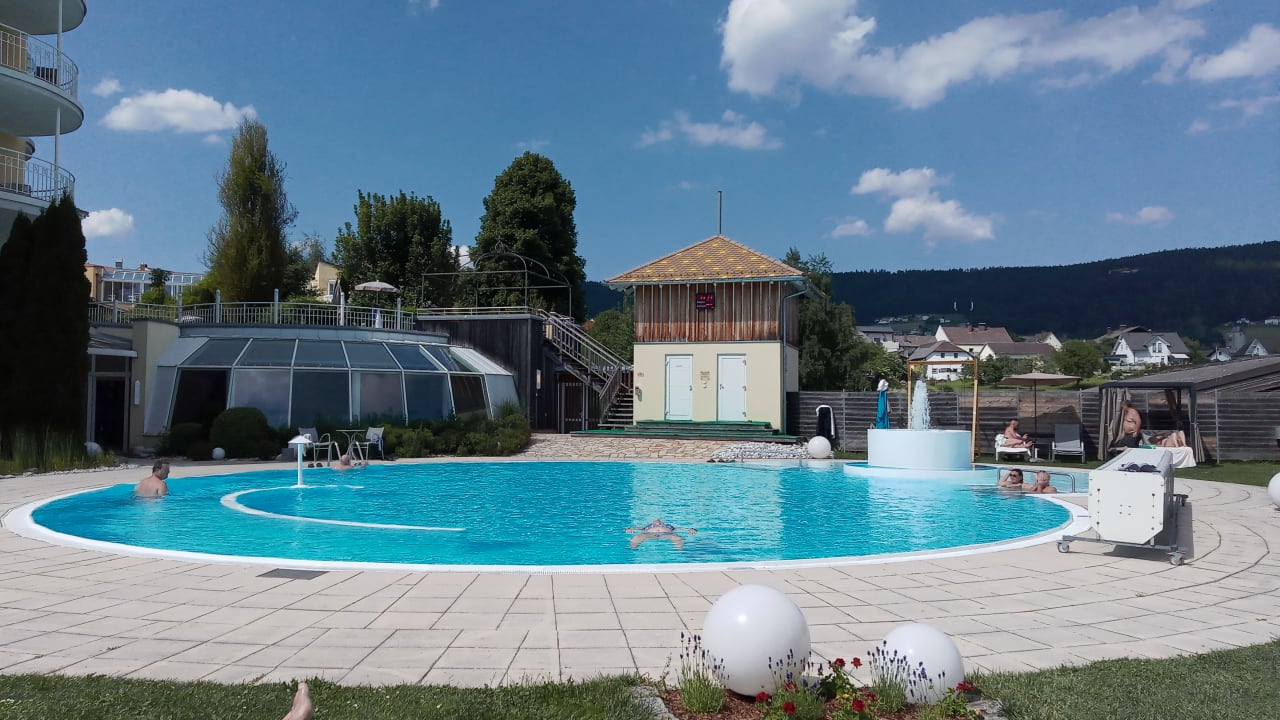 Pool Hotel Almesberger