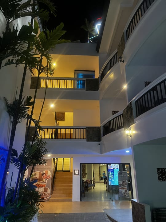 Außenansicht Hotel Boracay Ocean Club Beach Resort