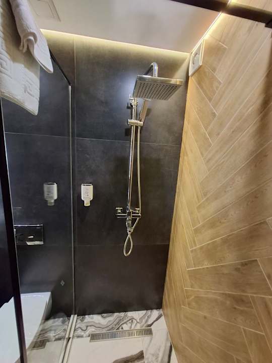 Zimmer Royal romantic apartment with bathtub