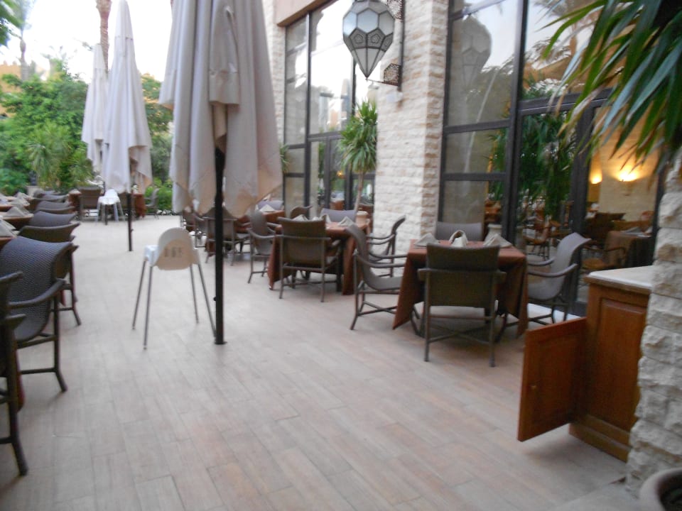 Draußen essen war möglich Grand Waterworld Makadi & Family Star Makadi